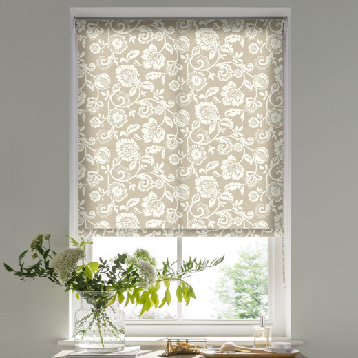 Eliza Linen Roller Blind Eliza Linen Roller Blind