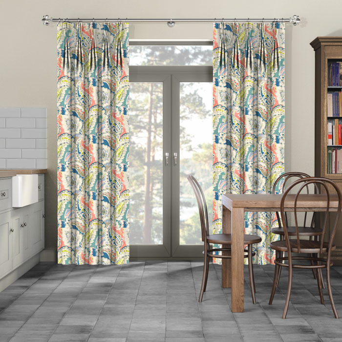 Curtains in Aretha Coral