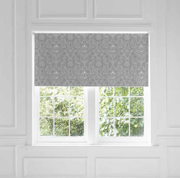 Roller Blind in Arran Blackout Amethyst