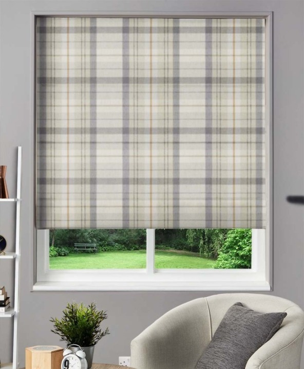 Made To Measure Roman Blind Cairngorm Oatmeal 1